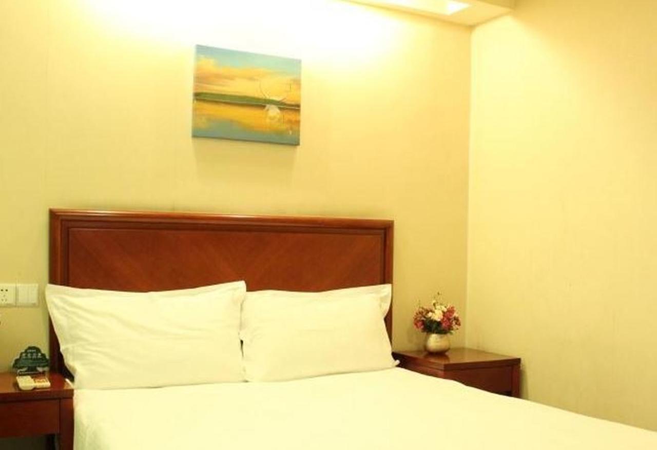 Greentree Inn Chongqing North Railway Station Express Hotel Zewnętrze zdjęcie