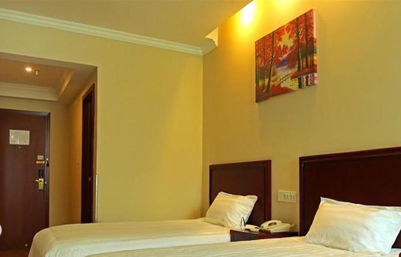 Greentree Inn Chongqing North Railway Station Express Hotel Zewnętrze zdjęcie